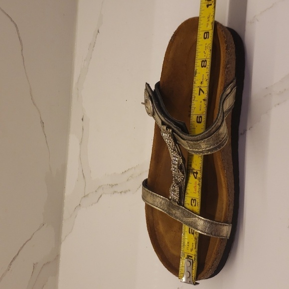 NAOT Women Malibu Sandal Size 6 (size missing) Gold Bronze Rhinestone Open - Picture 12 of 13